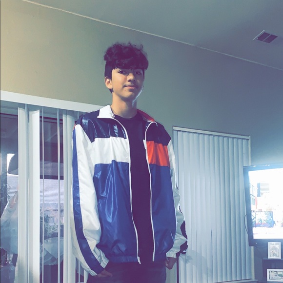 Meet your Posher, Eric - Picture 1 of 1